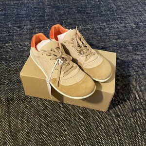 Groundies Nova GO1 Women Barefoot (Size 9 US / 40 EU) Beige/Coral New with Tags